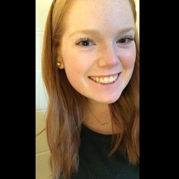 Meet your Posher, Jessica - Picture 1 of 1